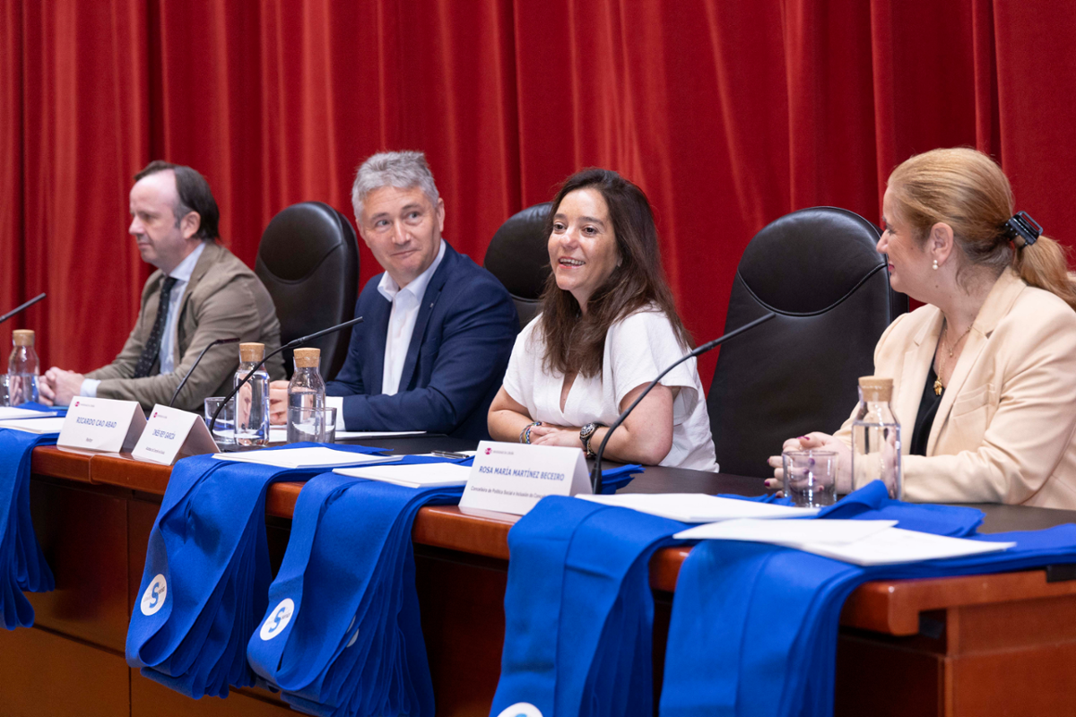 A alcaldesa, Inés Rey, na súa intervención.