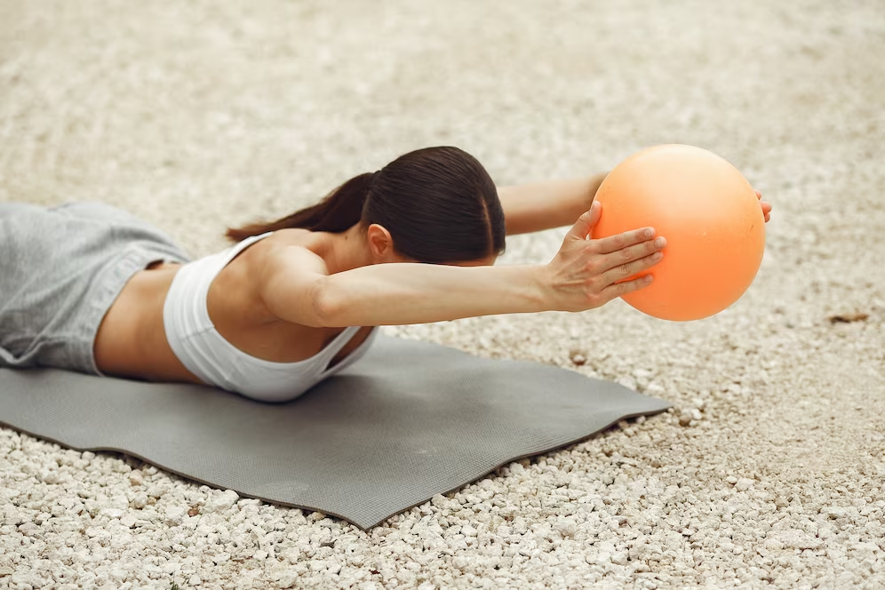 Acode practicando pilates